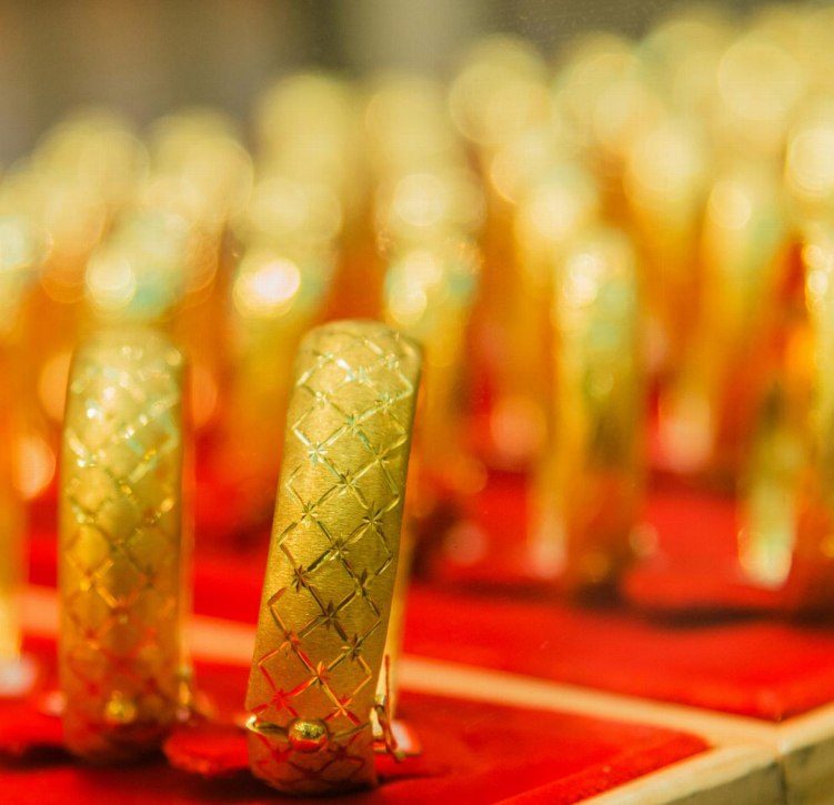 33ce9323ac6f6ca22c60606be72cf51cdfb3d9fb11fbeba5acf78ce410166f36