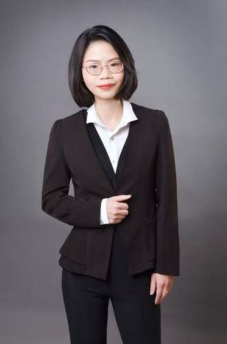 吴丽玉( 联系电话：15806034479)律师