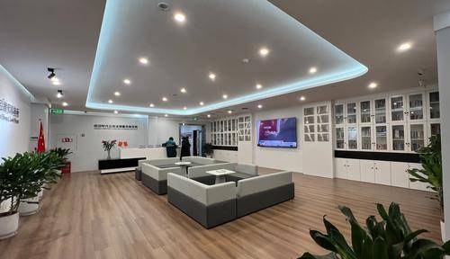 四川坤弘( 官网：http://www.kunhong100.com/ 联系电话：15196628666)律师事务所