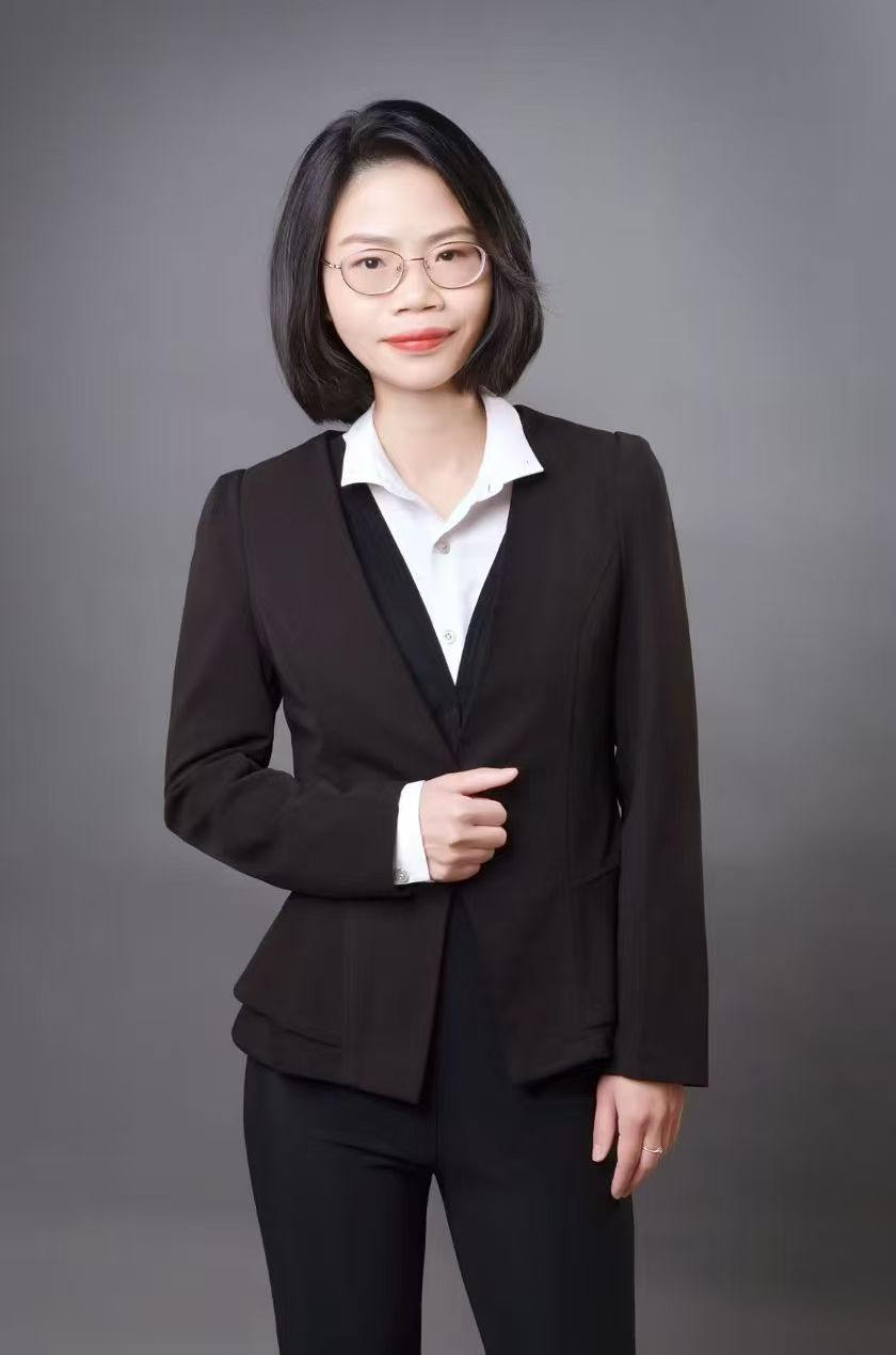 吴丽玉( 联系电话：15806034479)律师