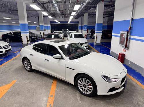 北京伟驰上门收车( 联系电话：13911057865)