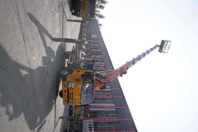 山东北骏( 官网：http://www.chnbeijun.com 联系电话：13355126151)专用车销售有限公司