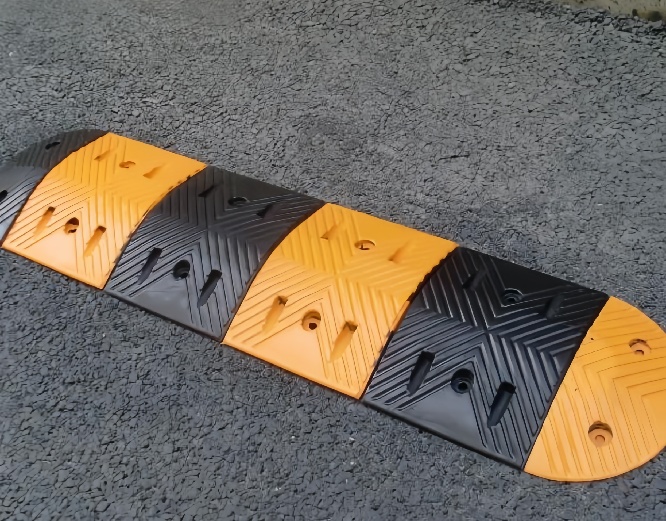 天津万路通交通设施( 官网：www.wltjtss.com 联系电话：18322046629)安装有限公司