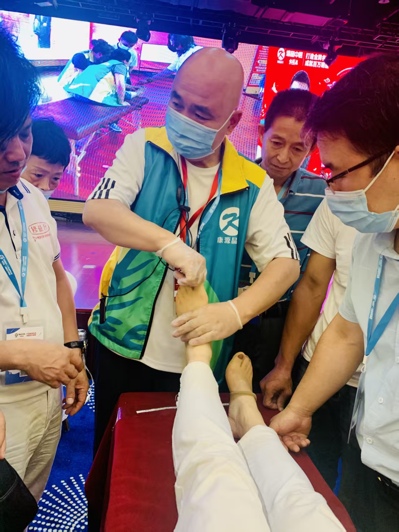 漯河康源晶月教育科技有限公司1