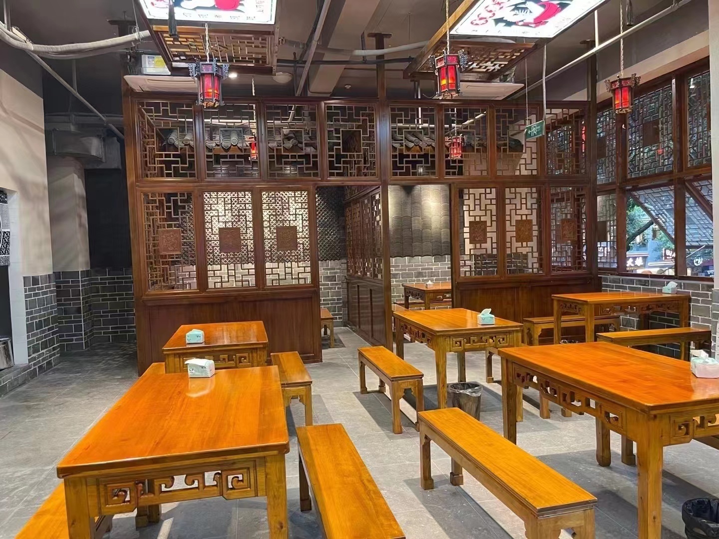 乐山市市中区嘉州上河帮( 联系电话：13508158118)餐饮店（个体工商户）