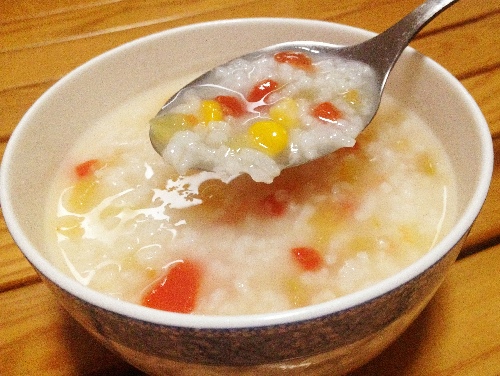 小米粥养胃大米粥养五脏 煮粥牢记5诀窍