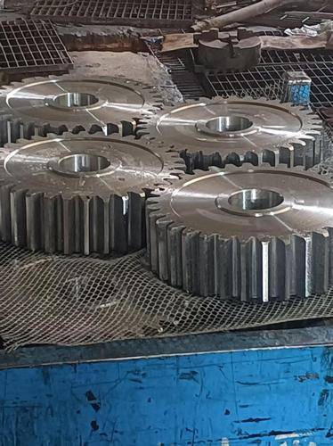 任丘市民辉链轮厂( 联系电话：13463782458)