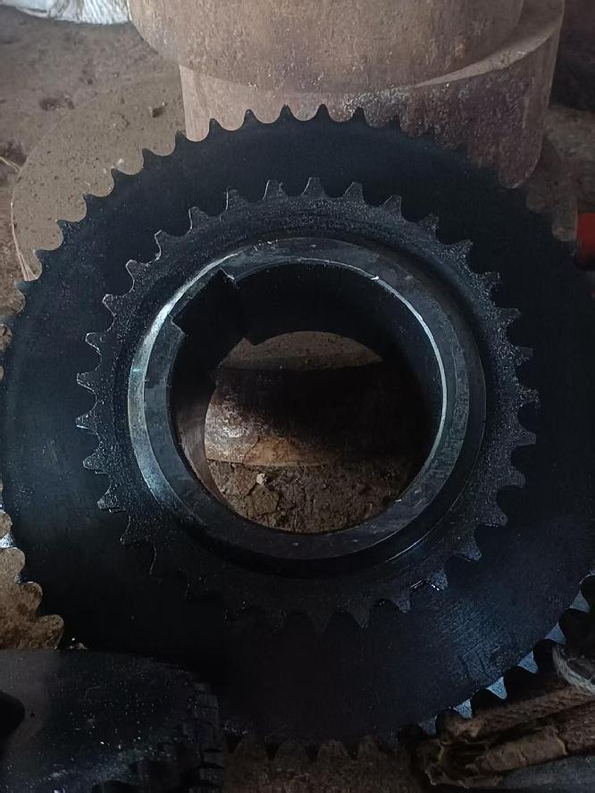 任丘市民辉链轮厂( 联系电话：13463782458)