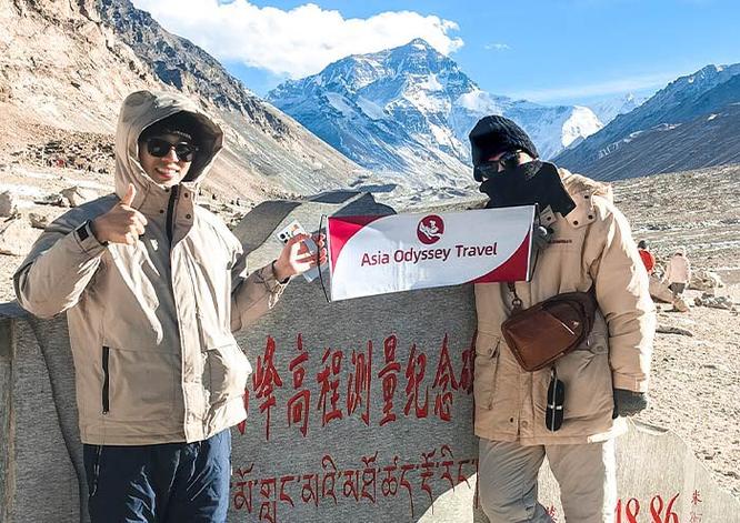 visit-mt-everest-with-aot-700-12.jpg