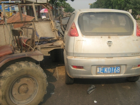 邢清线南和韩村段发生一起交通事故-邢台网-邢