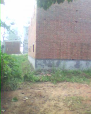 邢台县祝村镇吴村违章建筑无人管