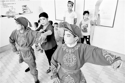 威县乱弹被列入国家级非物质文化遗产名录。