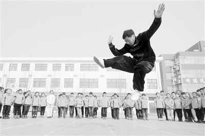 曦阳掌太平拳进校园