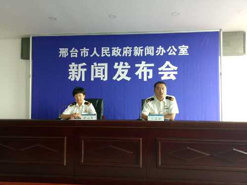 2017年内蒙古国民经济总量_内蒙古大草原图片(2)